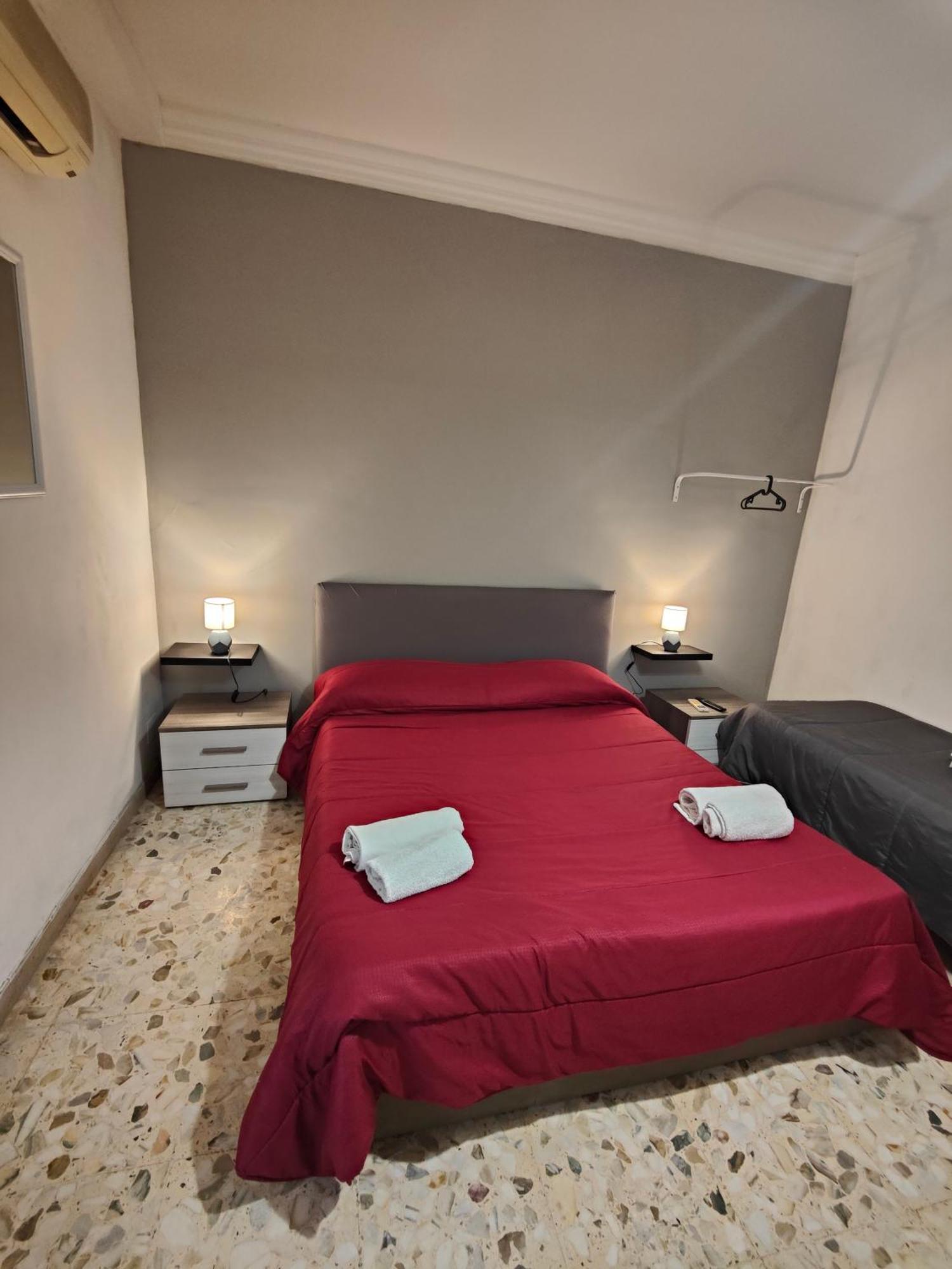 كاتانيا Etnea Gioeni House Suite الغرفة الصورة